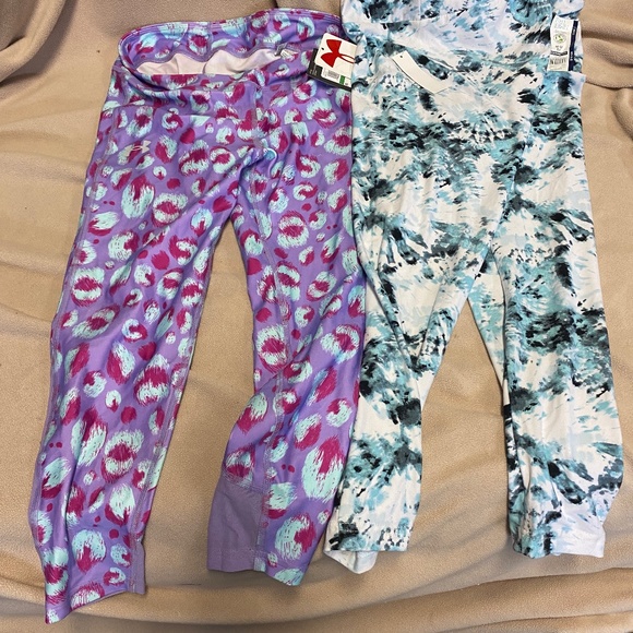 Two pairs of leggings, one Body Amor one Time and True - Picture 1 of 3